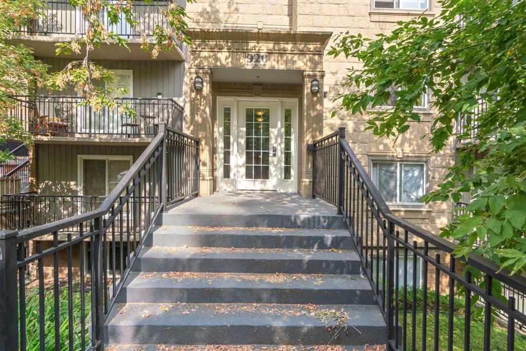 204, 920 Royal Avenue SW, A2256685, Alberta,