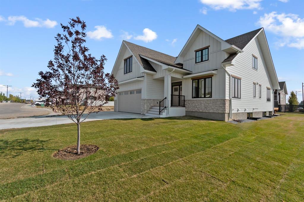 39 Williams Avenue , A2256690, Alberta,