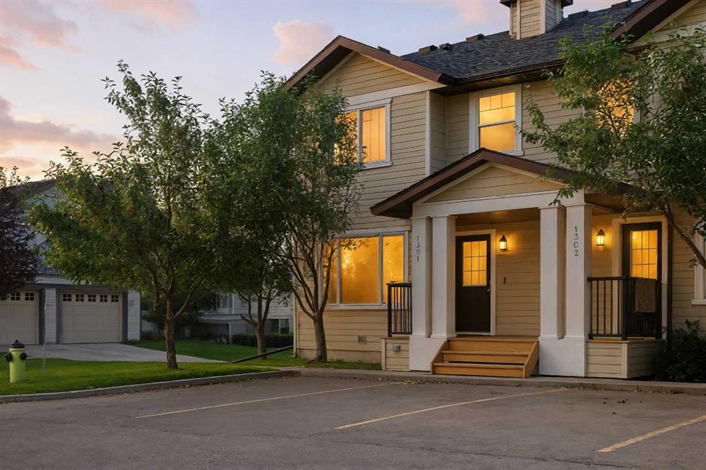1301, 2384 Sagewood Gate SW, A2256715, Alberta,