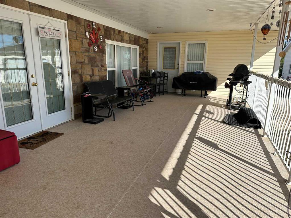 Fifth View of 202 James Avenue , NONE, Johnson's Addition, Alberta, T1G2E4