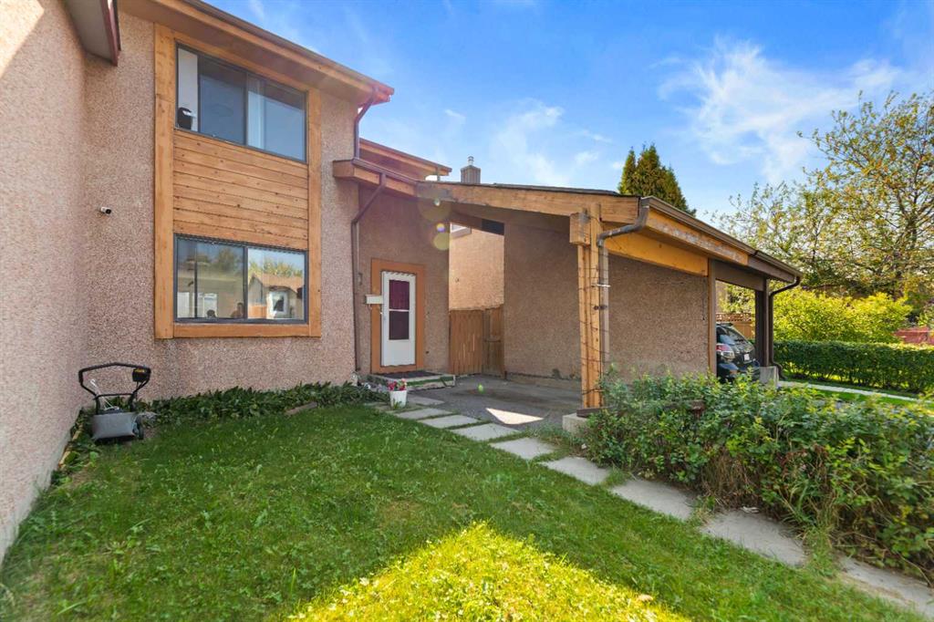 Fourth View of 40 Pinecliff Close NE, Pineridge, Calgary, Alberta, T1Y 4N5
