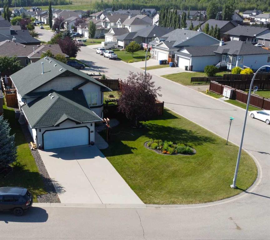 Fourth View of 1112 2 Street NE, NONE, Sundre, Alberta, T0M 1X0
