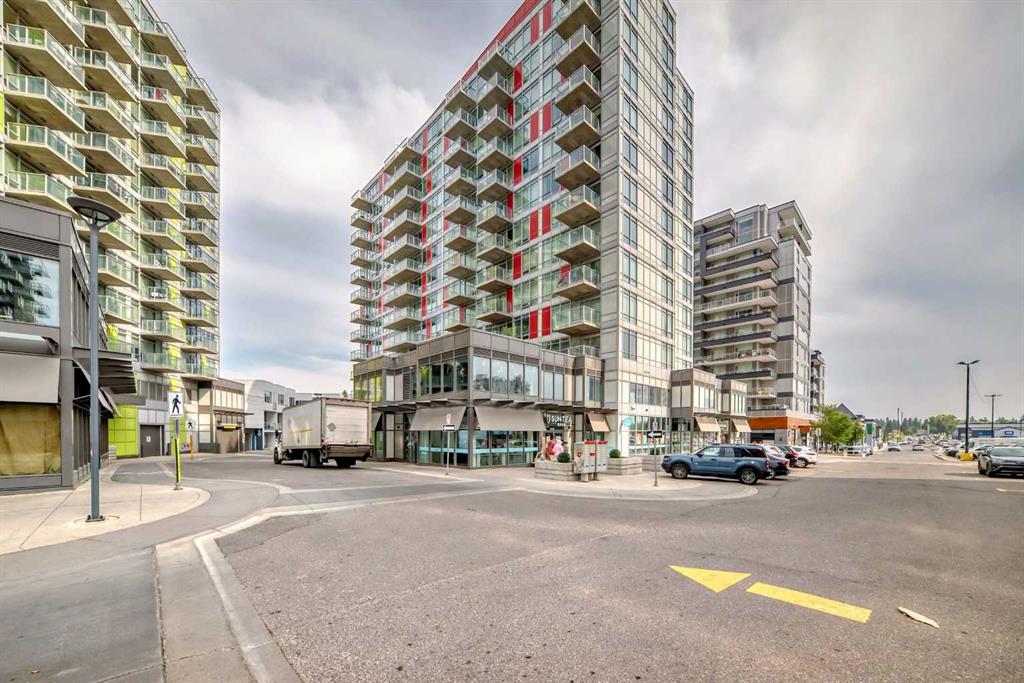 810, 10 brentwood Common NW, A2256850, Alberta,