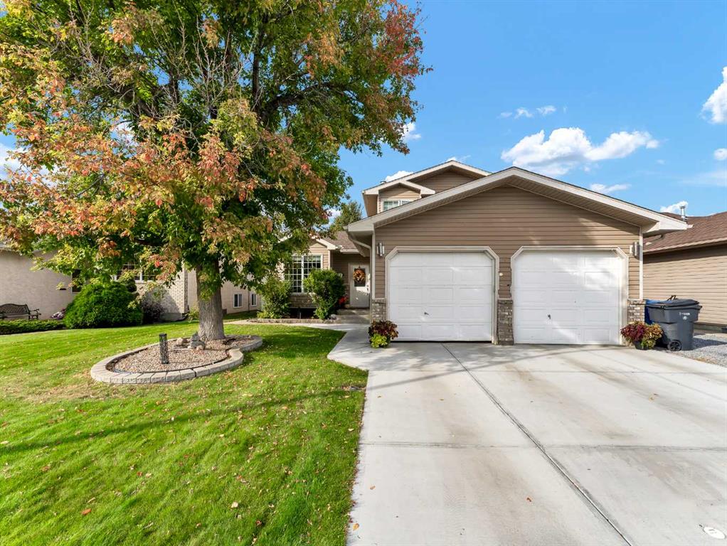 16 Storrs Crescent SE, A2256864, Alberta,