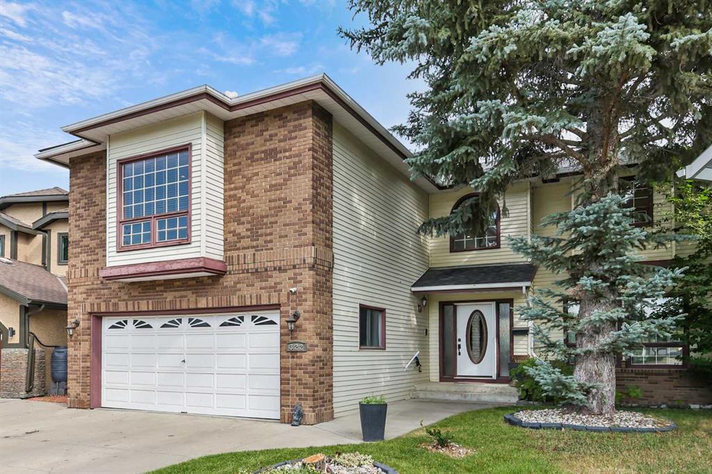 Third View of 322 Douglas Woods Court SE, Douglasdale/Glen, Calgary, Alberta, T2z1L2