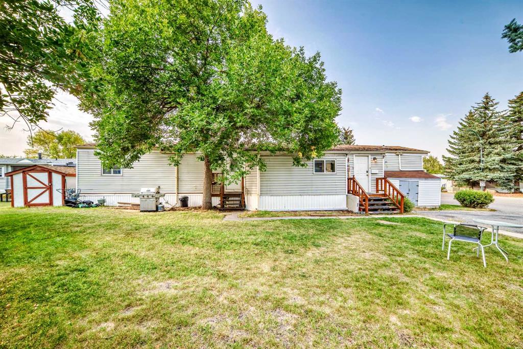 17 Burroughs Place NE, A2256903, Alberta,