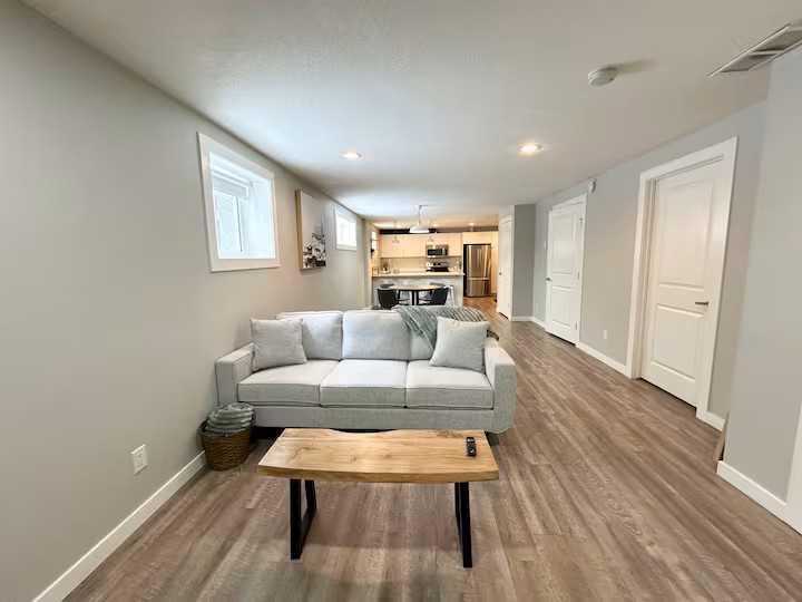 Fifth View of 1115 43 Avenue N, Legacy Ridge / Hardieville, Lethbridge, Alberta, T1J 0P1