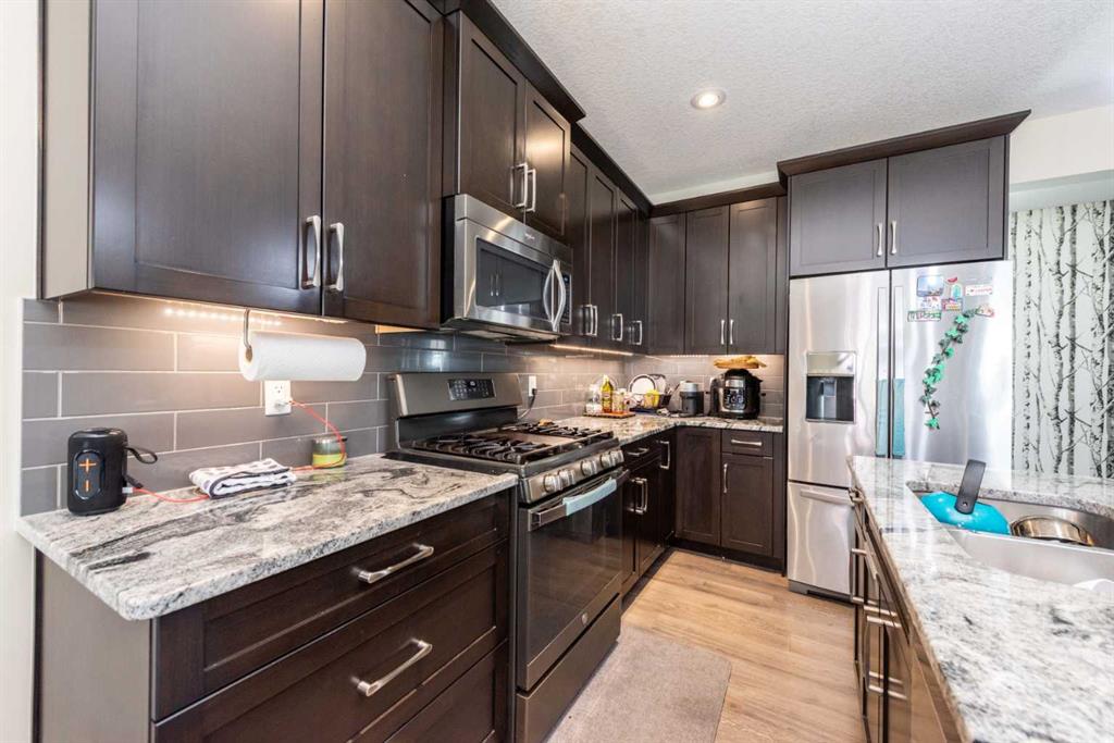 Fifth View of 287 Baywater Way SW, Bayside, Airdrie, Alberta, T4B 3V6