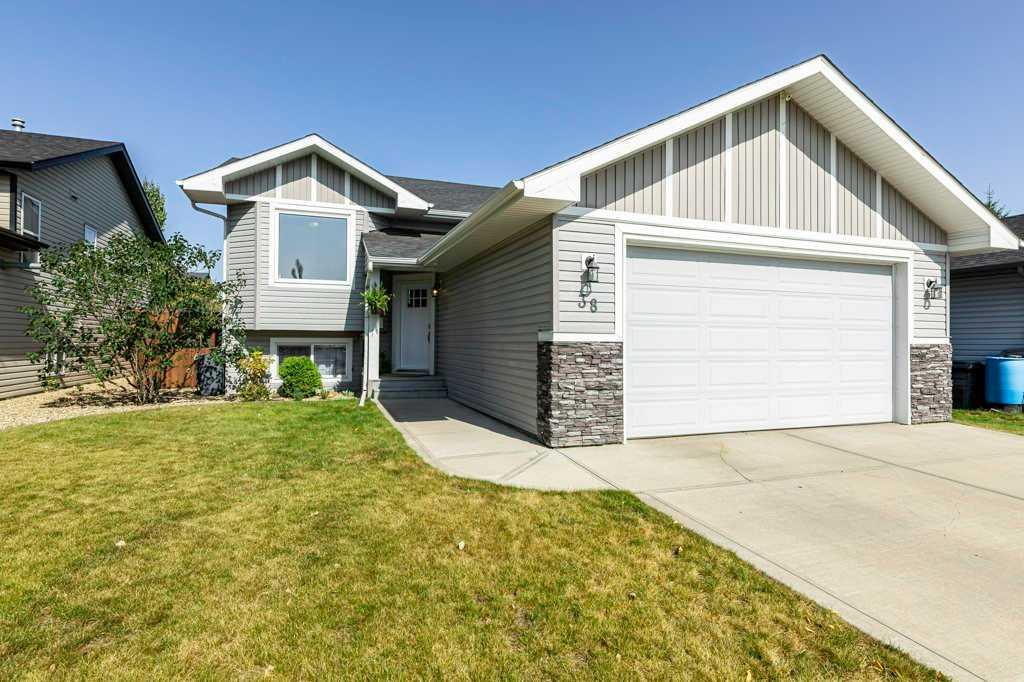 38 Eastpointe Drive , A2256971, Alberta,