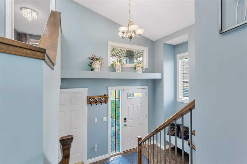 Fifth View of 5 Heritage Drive , Hawkridge Estates, Penhold, Alberta, T0M 1R0