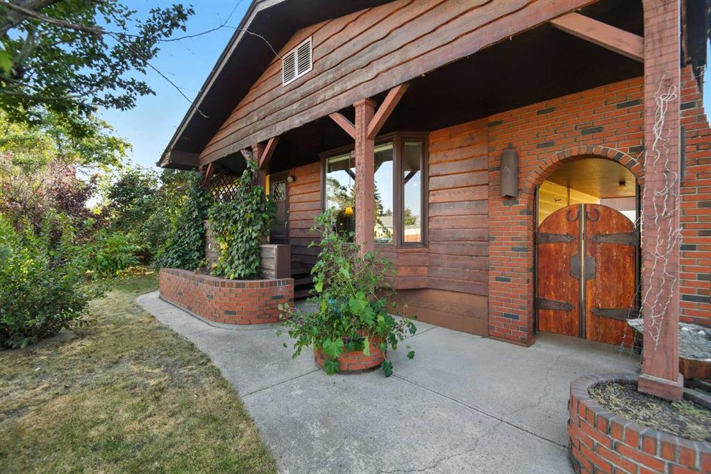 Third View of 5224 East Avenue , Downtown, Blackfalds, Alberta, T0M 0J0