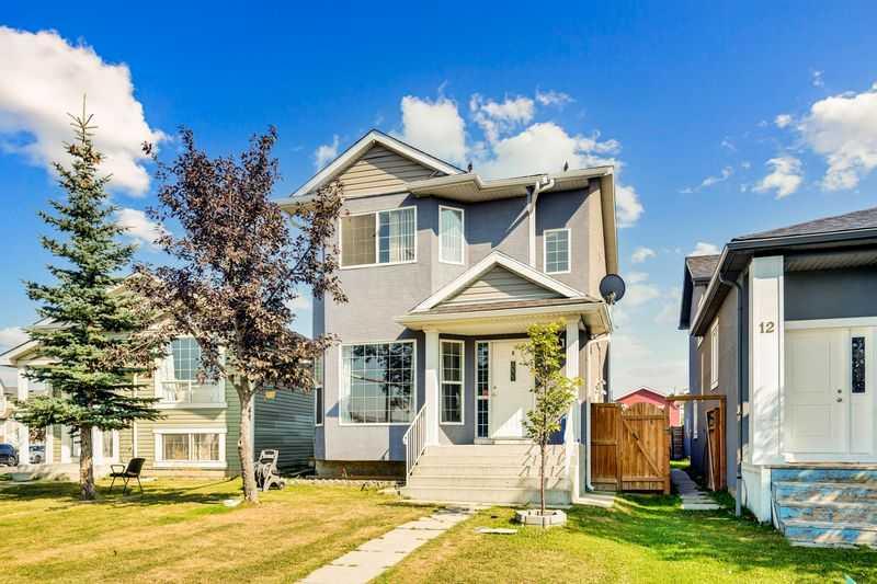 8 MARTIN CROSSING Crescent NE, A2257065, Alberta,