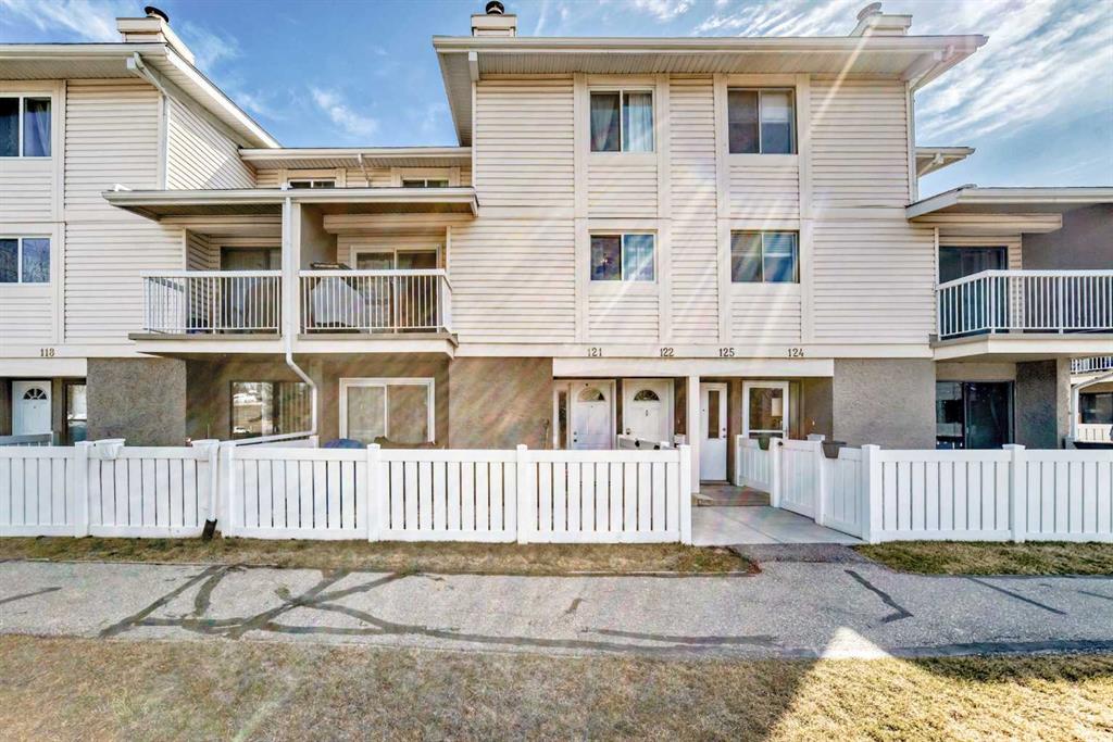 Fourth View of 122, 3015 51 Street SW, Glenbrook, Calgary, Alberta, T3E6N5
