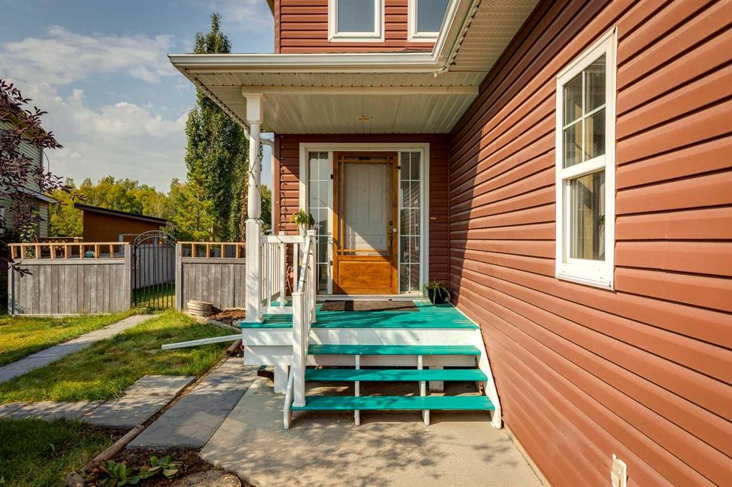 Third View of 74 Westpoint Drive , NONE, Didsbury, Alberta, T0M 0W0