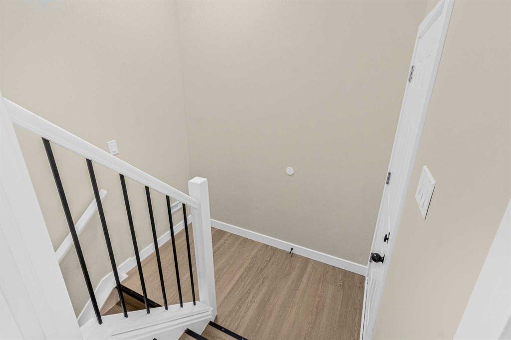 Fourth View of 3121 Doverville Crescent SE, Dover, Calgary, Alberta, T2B 2V1