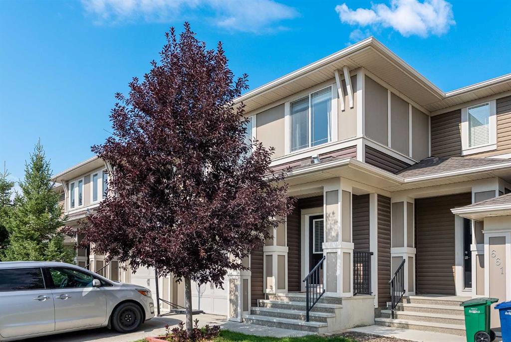 Third View of 665 Hillcrest Road SW, Hillcrest, Airdrie, Alberta, T4B 4C7
