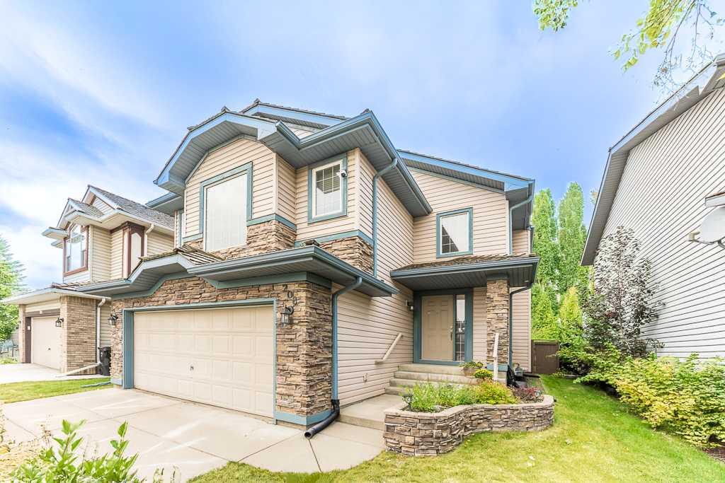 Second View of 208 Mt Brewster Circle SE, McKenzie Lake, Calgary, Alberta, T2Z2R8