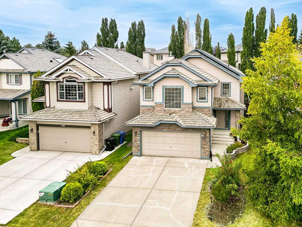 Third View of 208 Mt Brewster Circle SE, McKenzie Lake, Calgary, Alberta, T2Z2R8