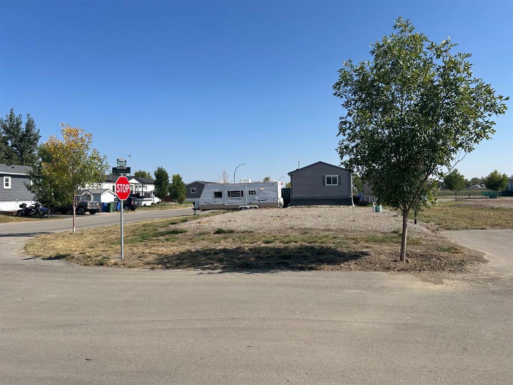 5003 Seasons Boulevard , A2257378, Alberta,