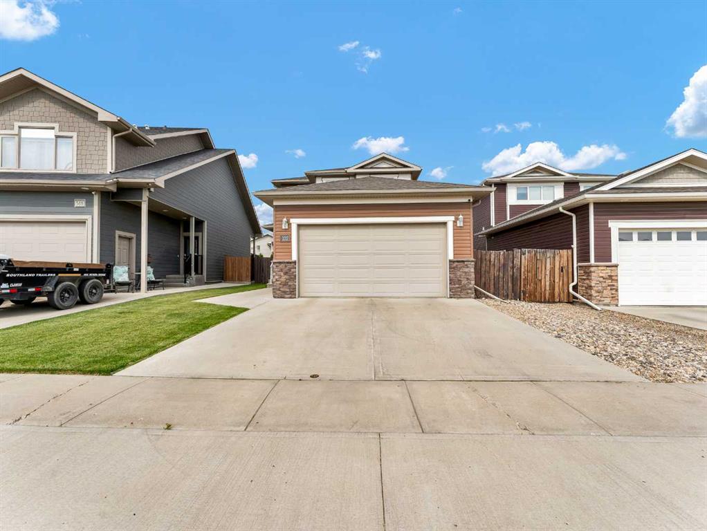 Third View of 592 Vista Drive SE, SE Southridge, Medicine Hat, Alberta, T1B0N1