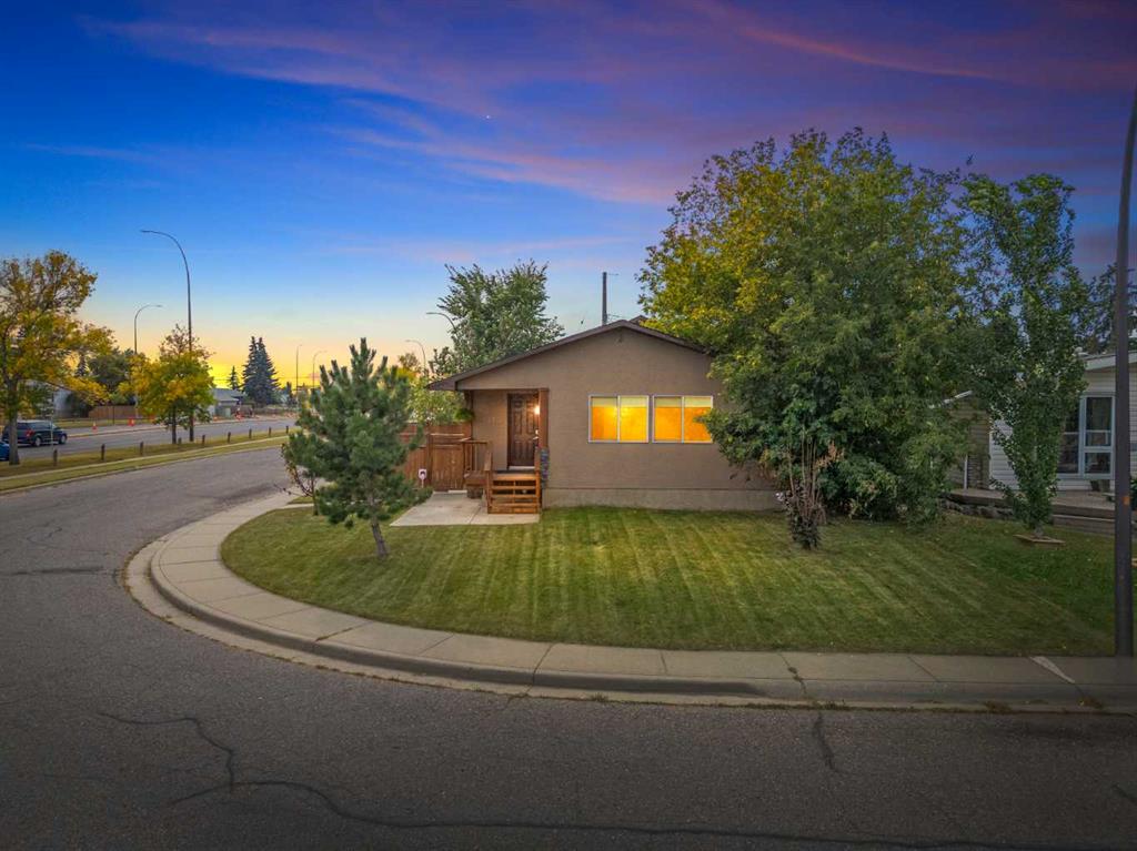247 Dover Ridge Close SE, A2257575, Alberta,