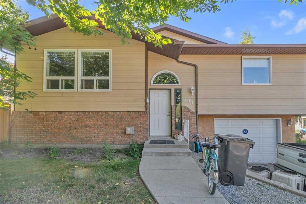 201 4 Avenue SE, A2257605, Alberta,