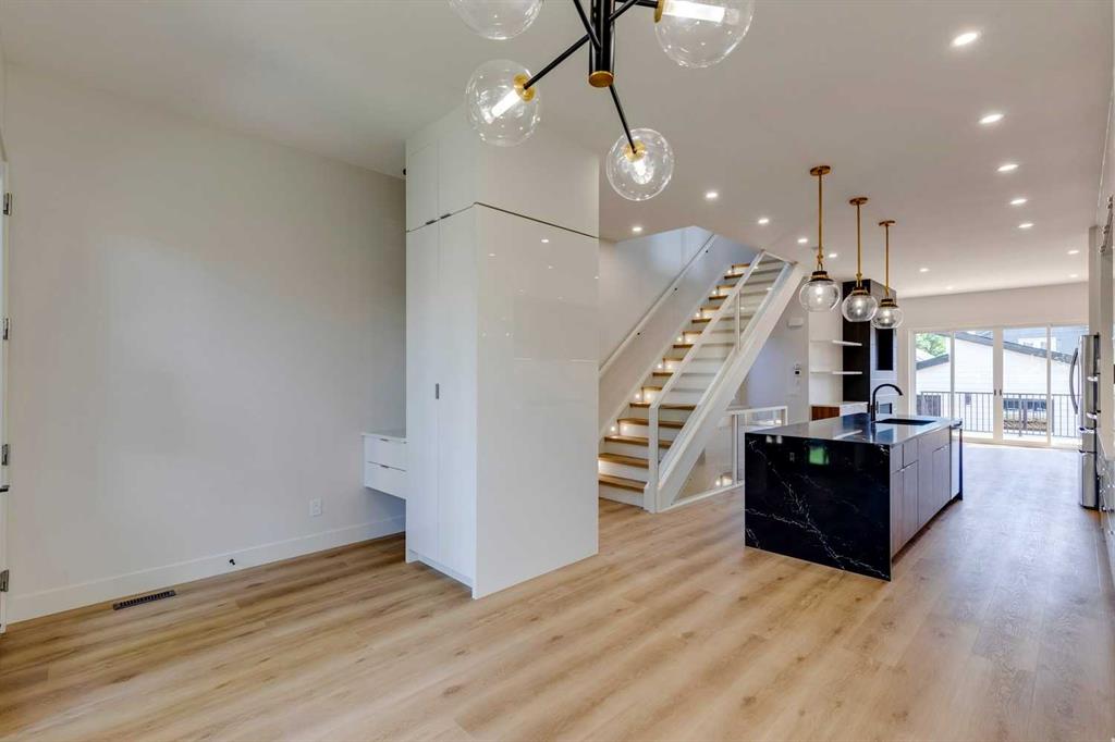 Fifth View of 2309 21 Avenue SW, Richmond, Calgary, Alberta, T2T 0P4
