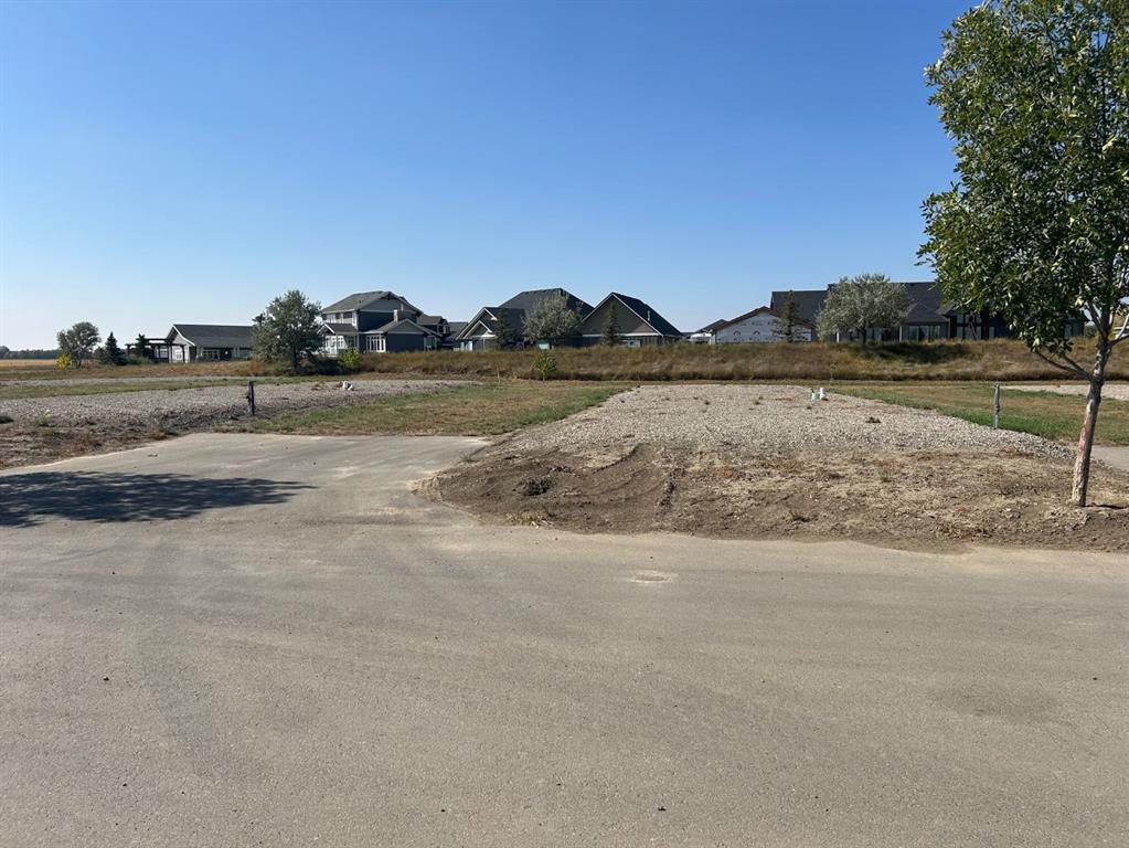 2043 Sunflower Crescent , A2257741, Alberta,