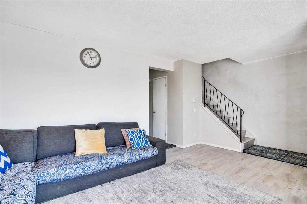 Fifth View of 3214 16 Avenue SE, Albert Park/Radisson Heights, Calgary, Alberta, T2A 0N2