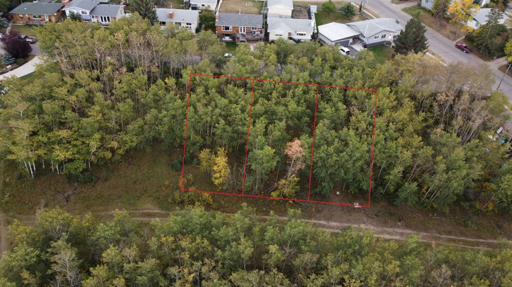 Second View of 5007, 5009, 5011 42B Street  , Riverside, Ponoka, Alberta, T4J 1C4