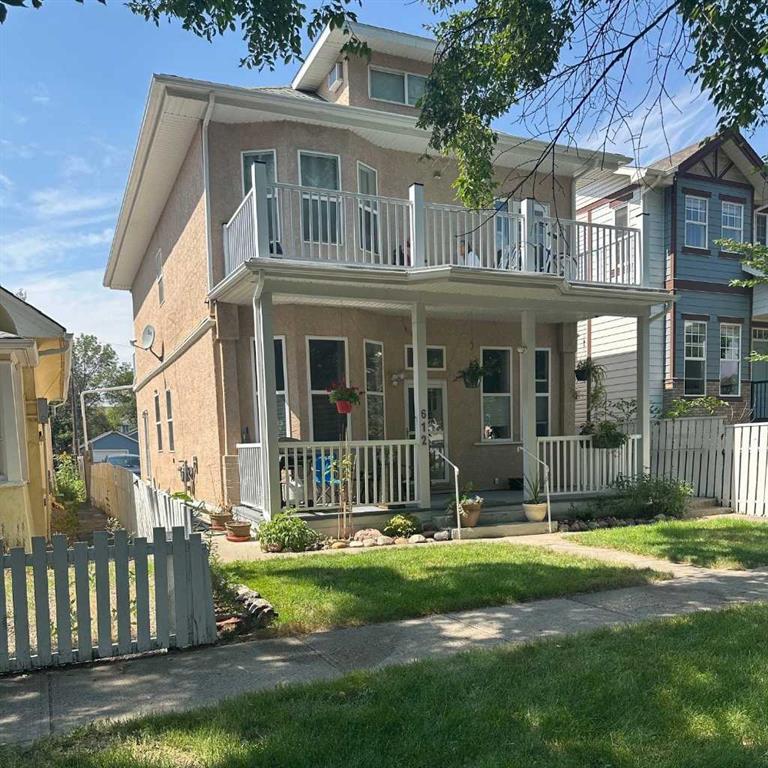 612 6 Street S, A2257862, Alberta,