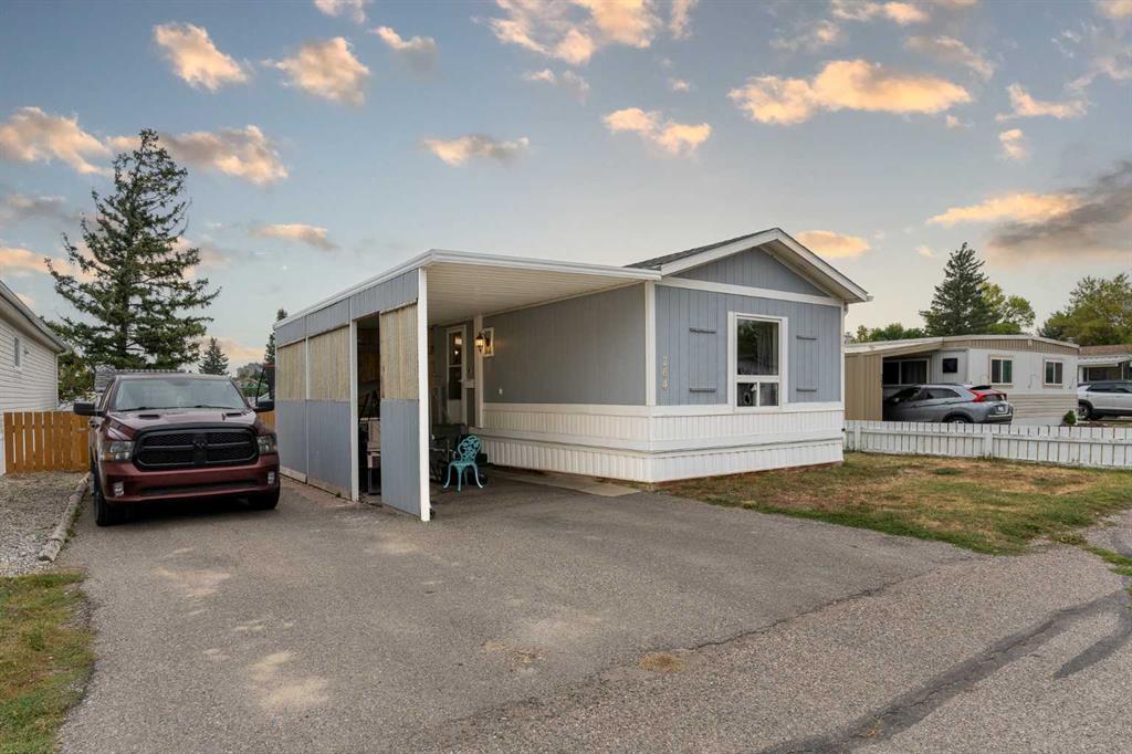 264, 2300 13 Street N, A2257878, Alberta,