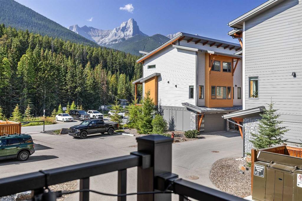 202H, 1101 Three Sisters Parkway , A2257885, Alberta,