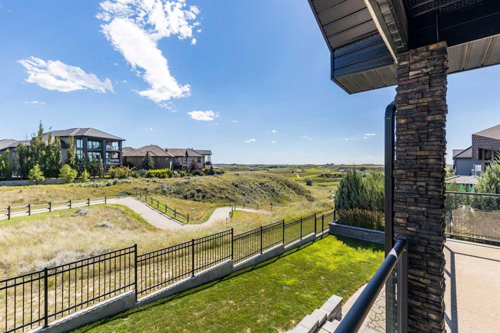 Fourth View of 203 Highlands Close , NONE, Desert Blume, Alberta, T1B 0H5
