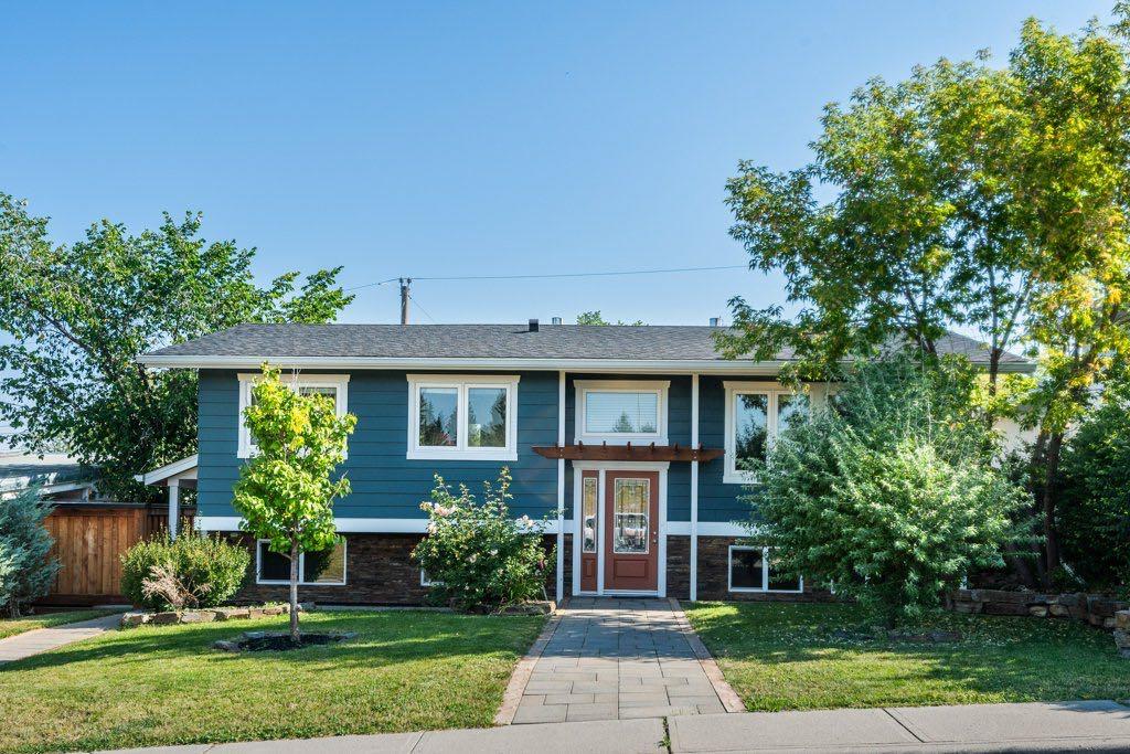 112 Selkirk Drive SW, A2257935, Alberta,