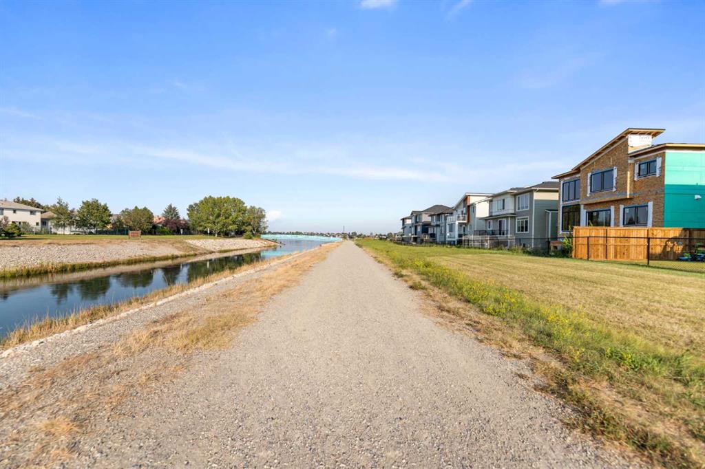 Fifth View of 224 South Shore View , South Shores, Chestermere, Alberta, T1X 2Y3