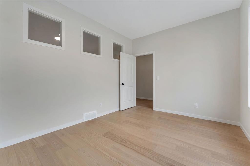 Fifth View of 148 Annette Villas NW, Glacier Ridge, Calgary, Alberta, T3R 2J2