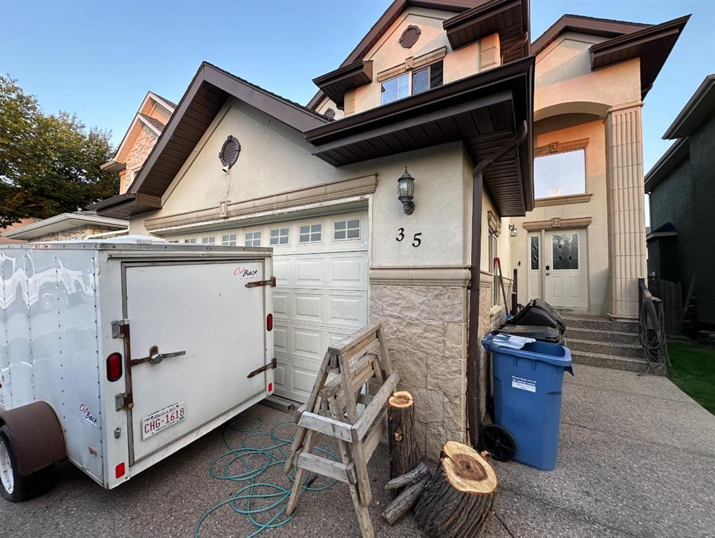 35 Cranleigh Drive SE, A2258069, Alberta,