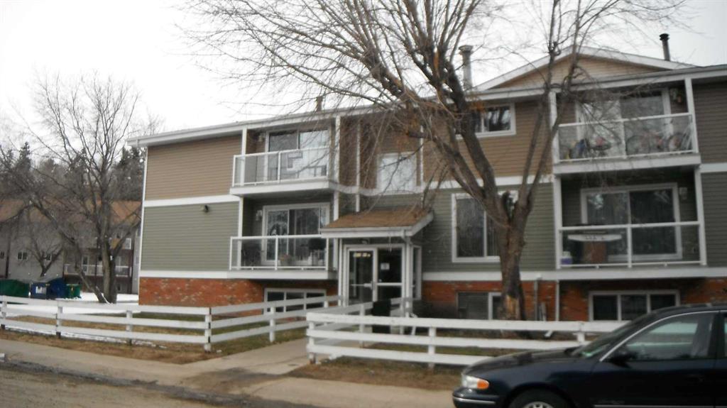 103, 5812 61 Street , A2258158, Alberta,