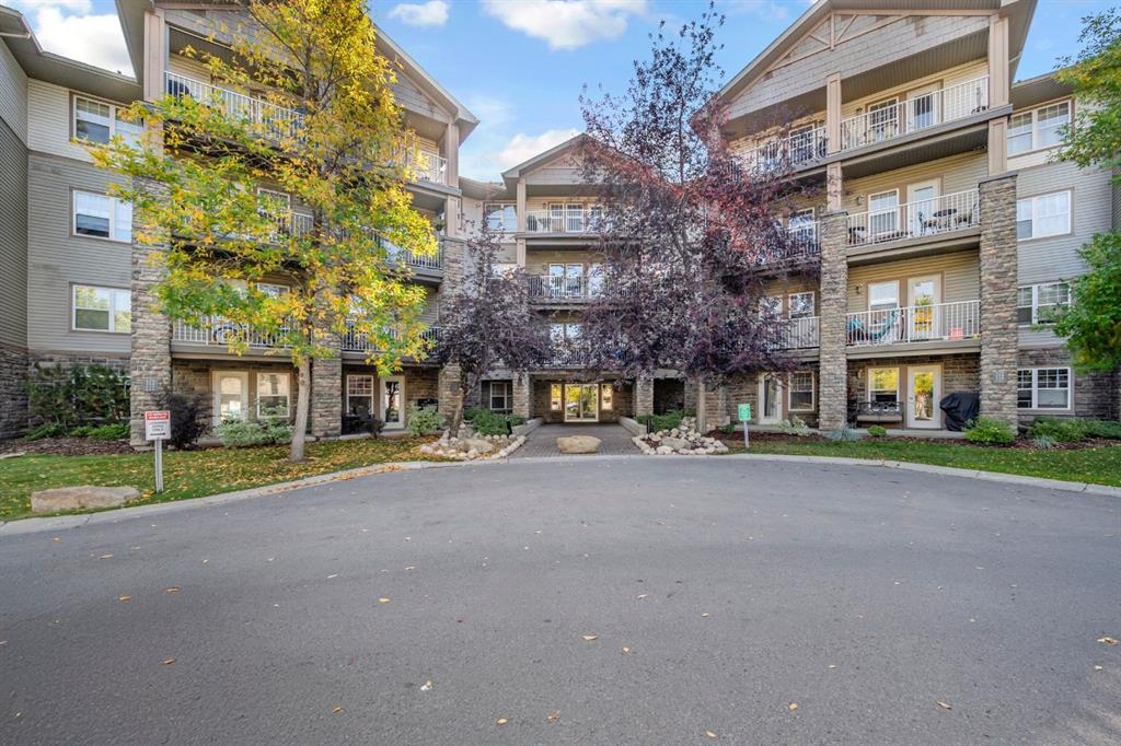 Second View of 301, 1414 17 Street SE, Inglewood, Calgary, Alberta, T2G 5S6