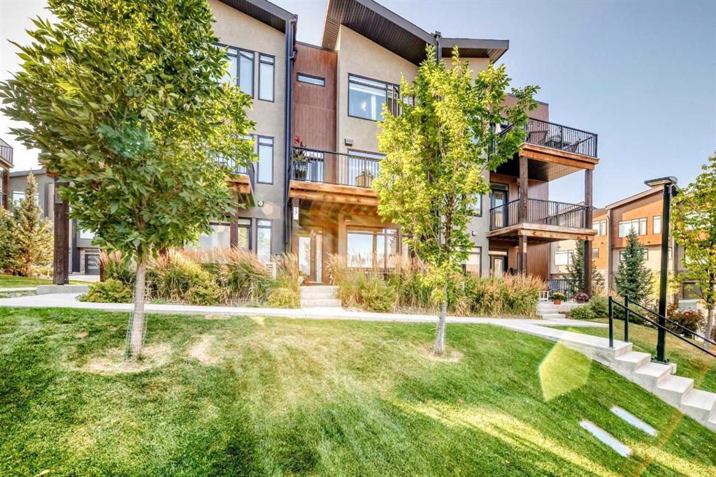 17 Royal Elm Green NW, A2258218, Alberta,