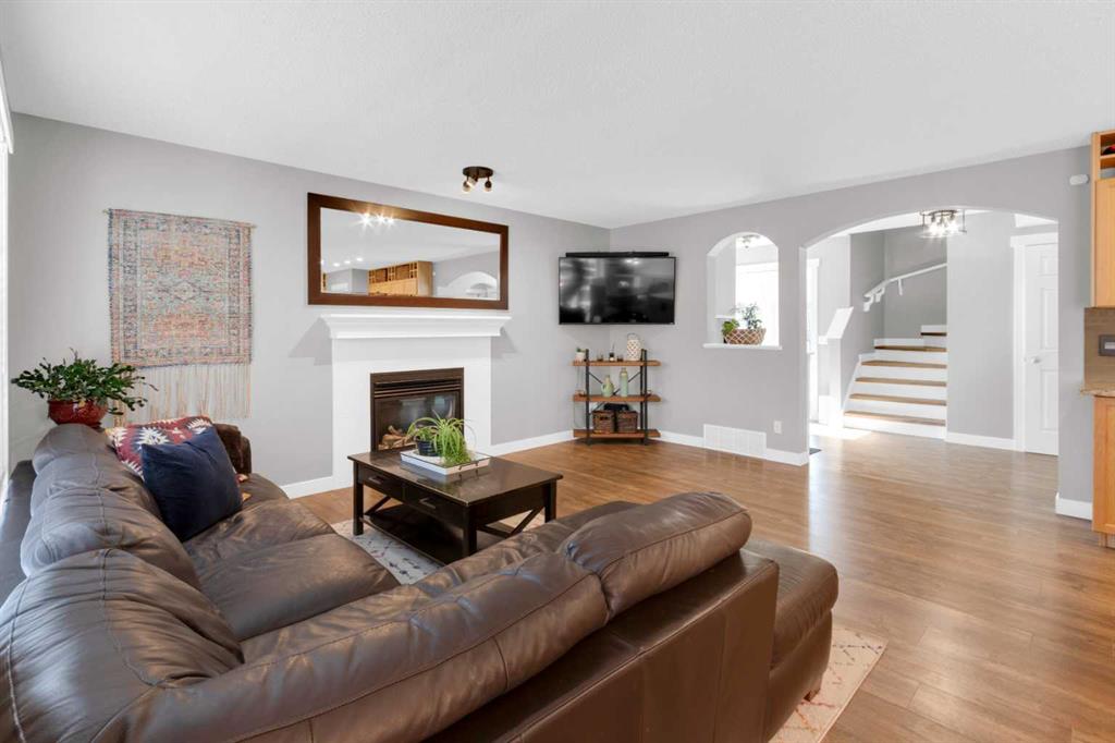 Fifth View of 230 Evanscreek Court NW, Evanston, Calgary, Alberta, T3P 1H4