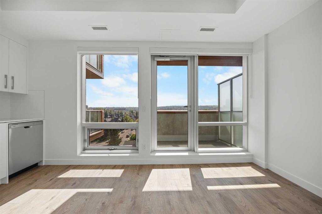 Fifth View of 620, 110 18A Street NW, West Hillhurst, Calgary, Alberta, T2N 5G5