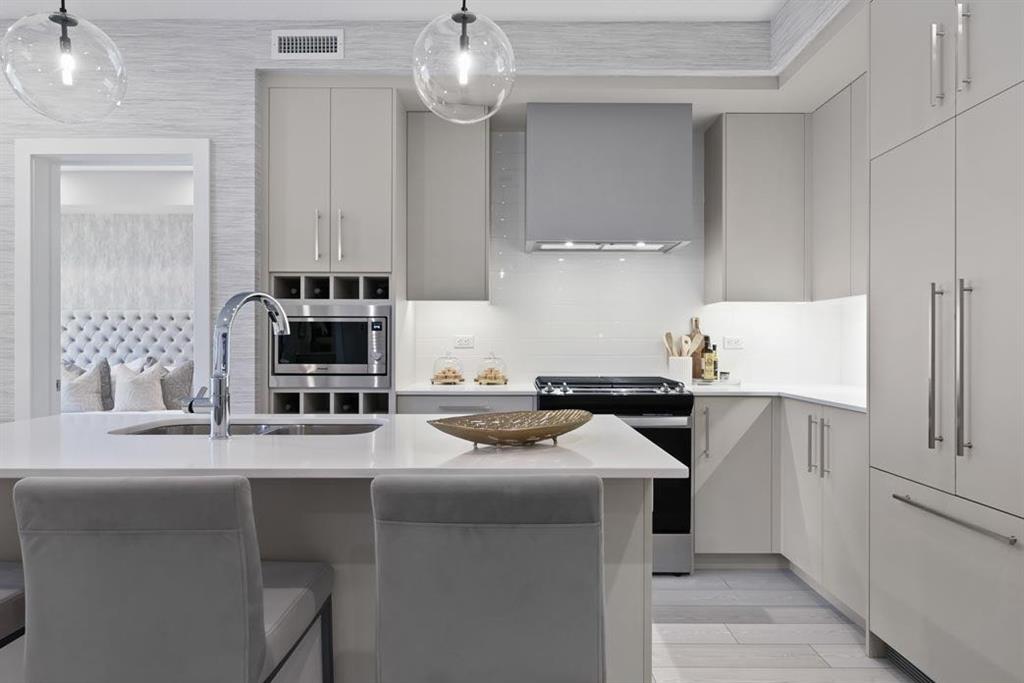 Fifth View of 213, 8230 Broadcast Avenue SW, West Springs, Calgary, Alberta, T3H 6L3