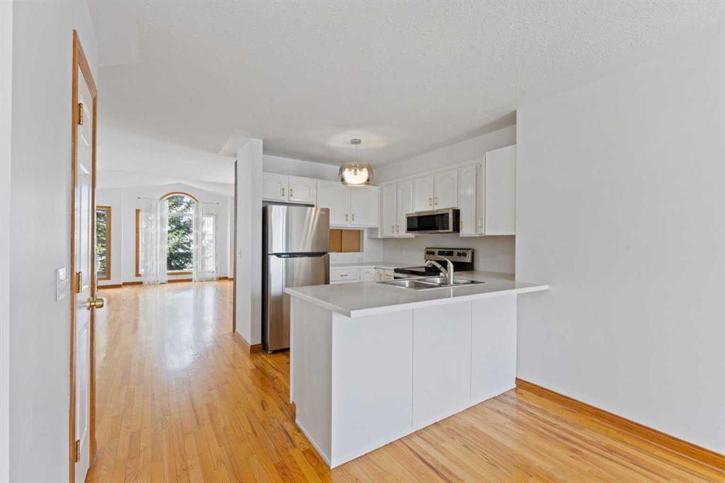 9095 Scurfield Drive NW, A2258409, Alberta,
