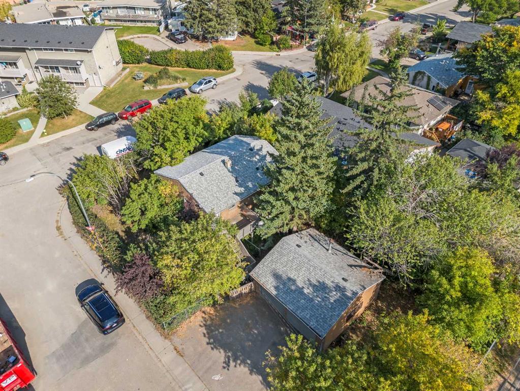8039 36 Avenue NW, A2258465, Alberta,