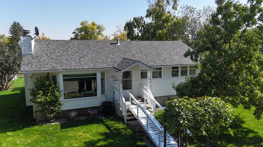 253 W 4 Avenue S, A2258478, Alberta,