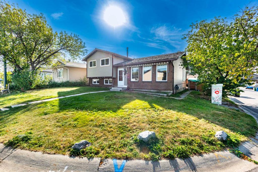 207 Whitaker Close NE, A2258494, Alberta,