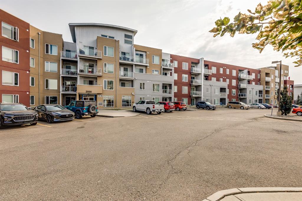 2225, 604 East Lake Boulevard NE, A2258635, Alberta,