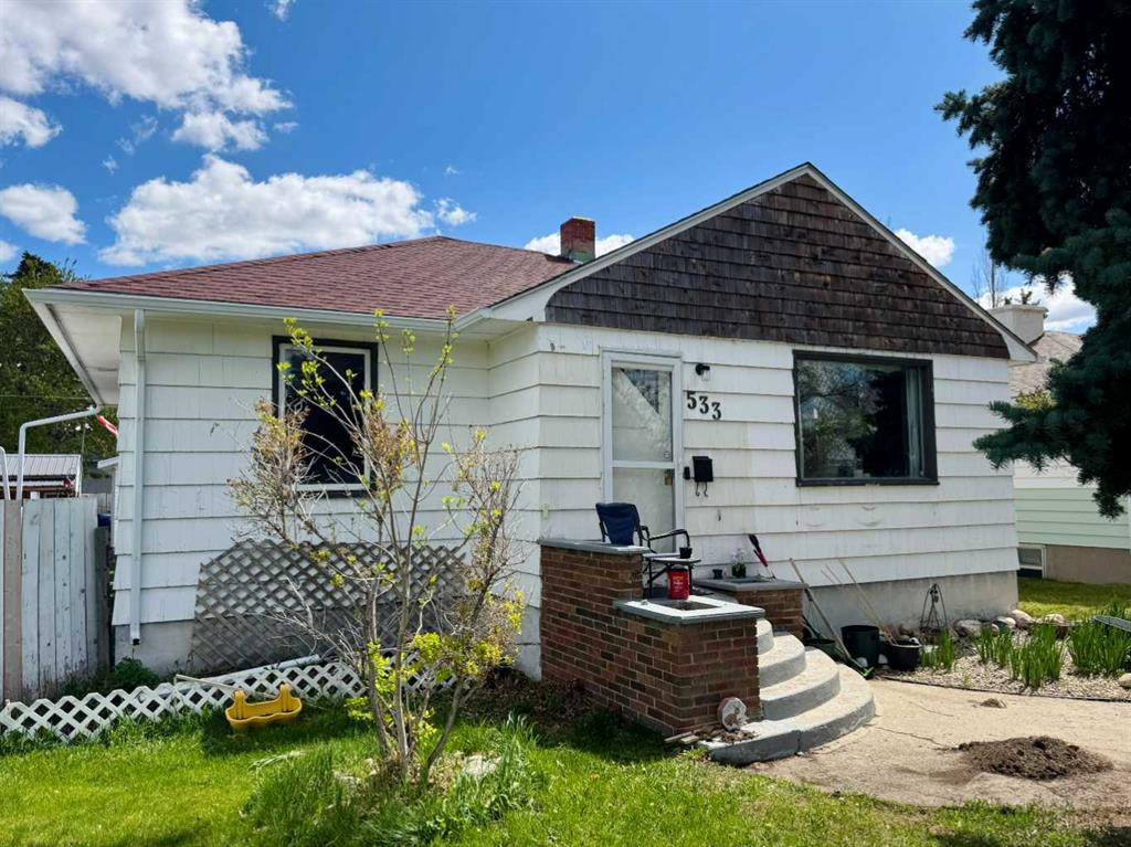 533 23 Street S, A2258774, Alberta,